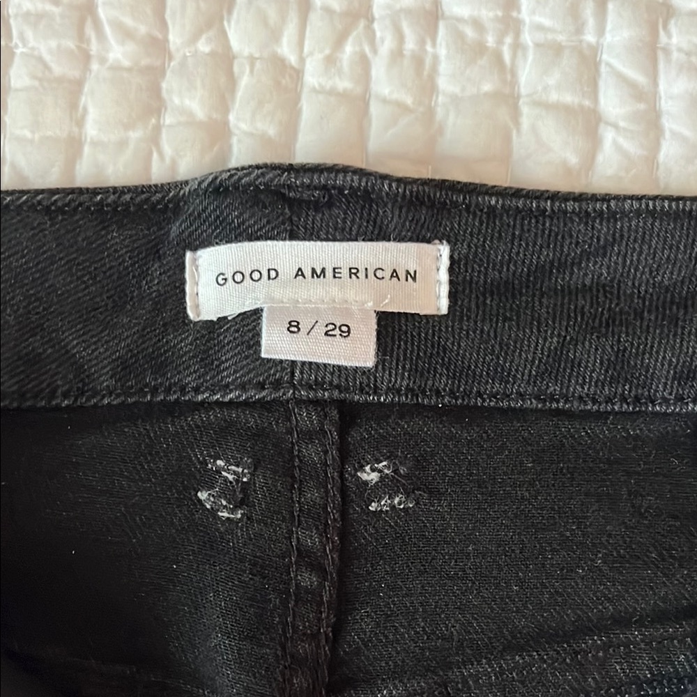 NWOT Good American Black Jeans Classic Fit